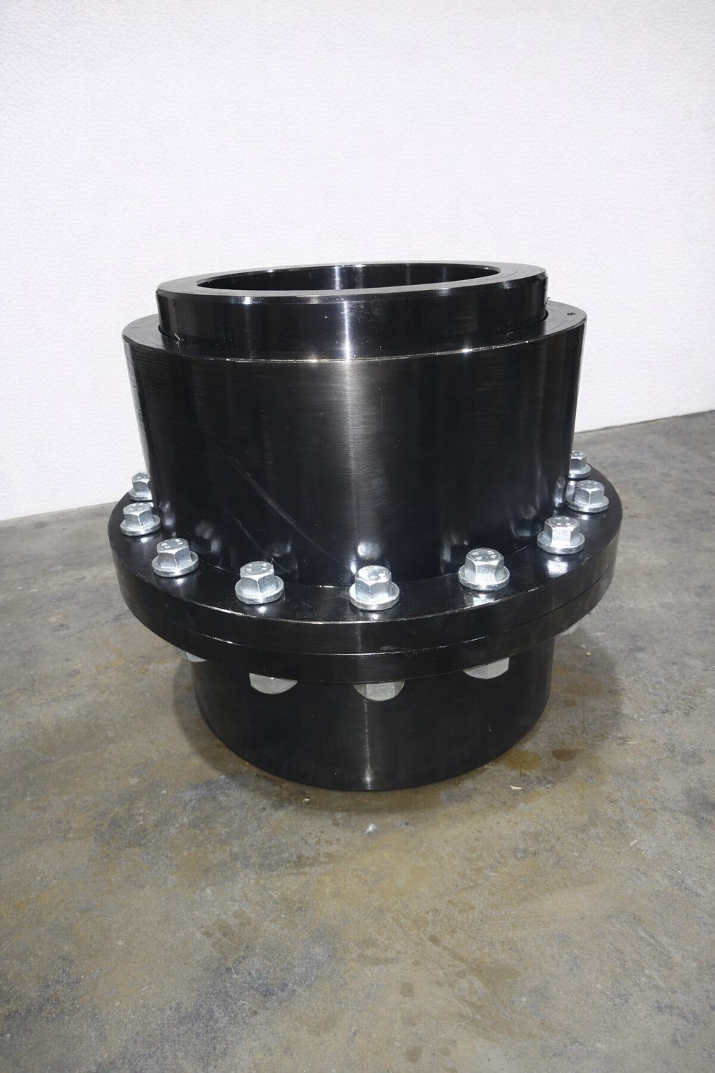Industrial coupling for mechanical power transmission